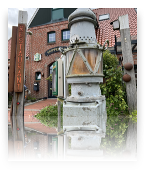 collage image title